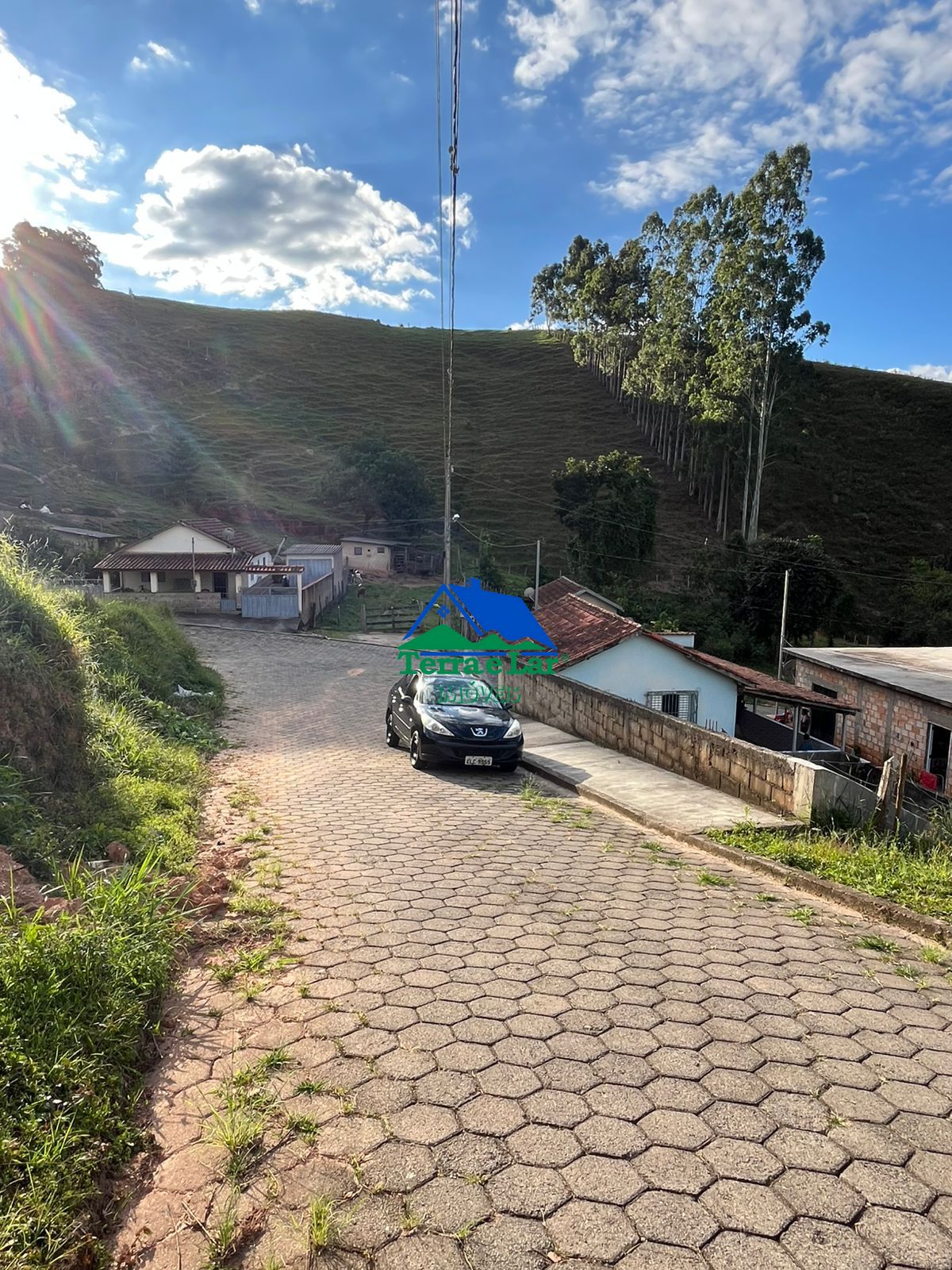 Lote/Terreno de 350m² no bairro Centro, em Carvalhos | Eu Corretor