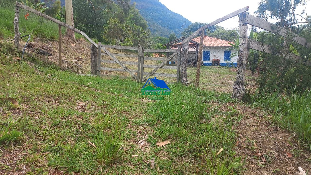Casa com 2 Dormitórios para alugar, 70 m² por R$ 1.900,00 Casa com 2 Dormitórios para alugar, 70 m² por R$ 1.900,00