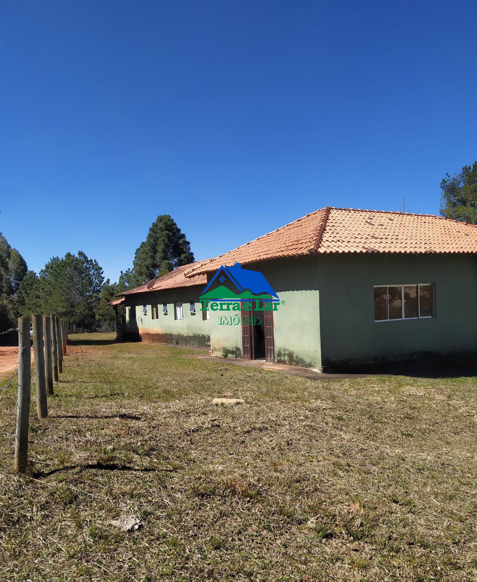 Casa à venda  no Zona Rural - Aiuruoca, MG. Imóveis