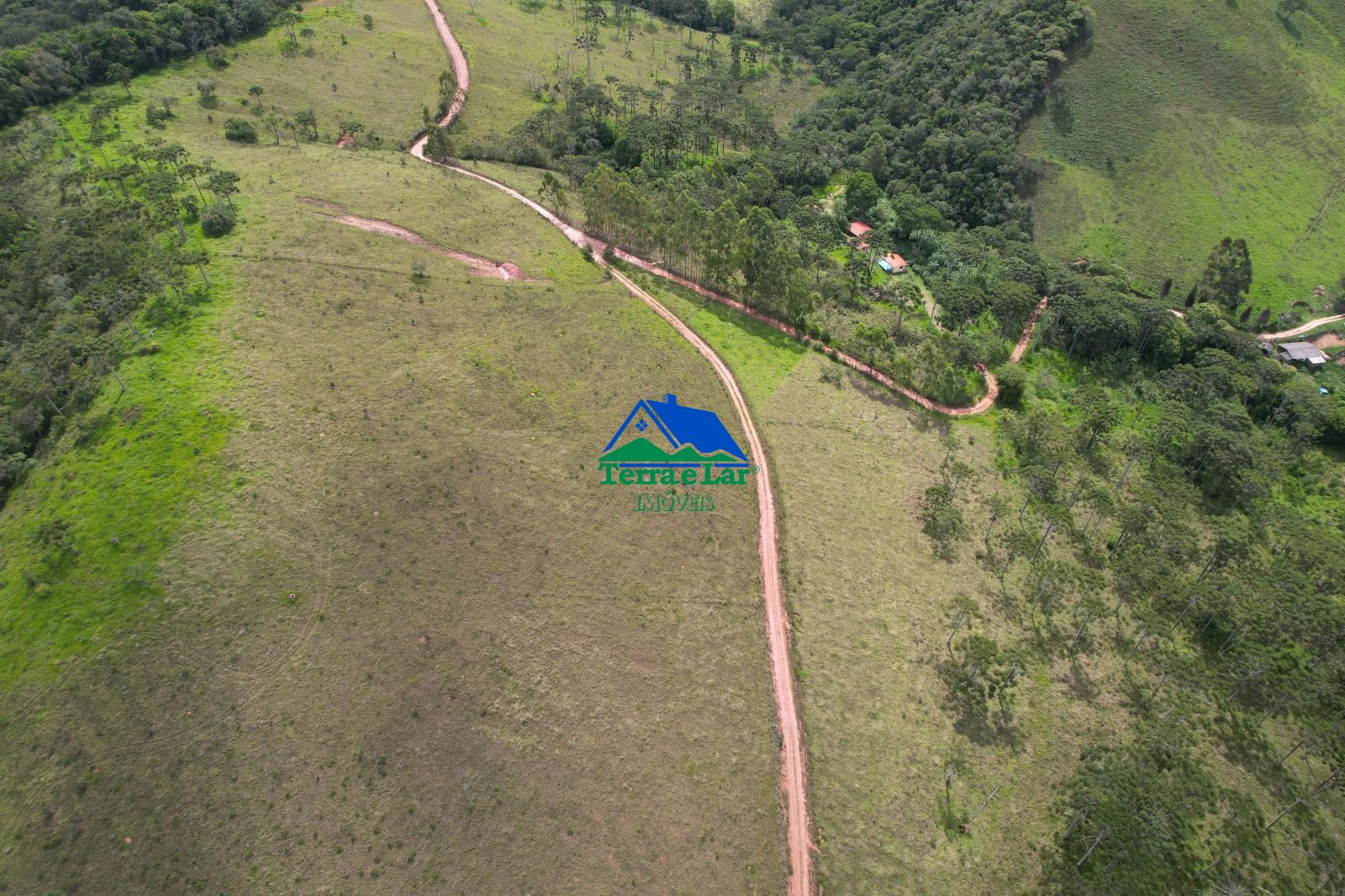 Fazenda/sítio/chácara/haras à venda  no Zona Rural - Liberdade, MG. Imóveis