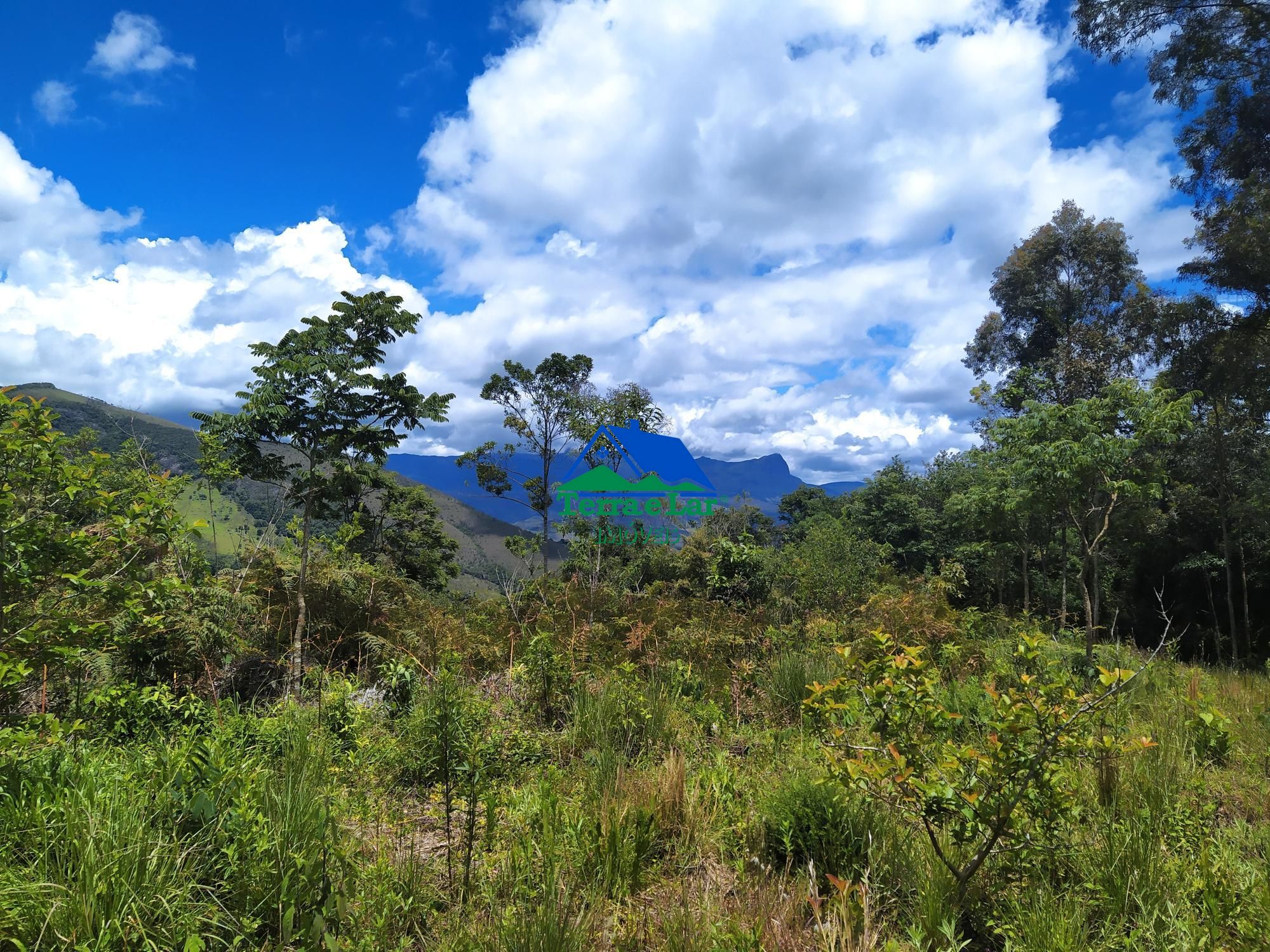 Terreno comercial à venda  no Zona Rural - Aiuruoca, MG. Imóveis