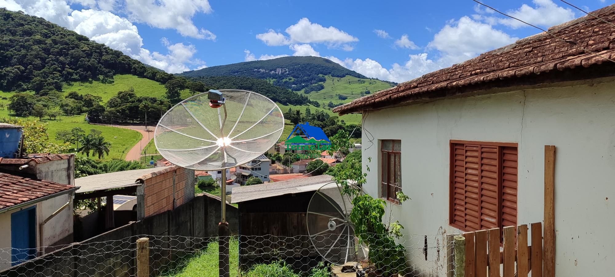 Casa à venda  no Centro - Aiuruoca, MG. Imóveis