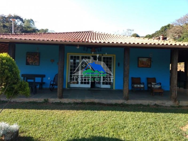 Fazenda/sítio/chácara/haras com 4 Dormitórios à venda, 450 m² por R$ 800.000,00 Fazenda/sítio/chácara/haras com 4 Dormitórios à venda, 450 m² por R$ 800.000,00