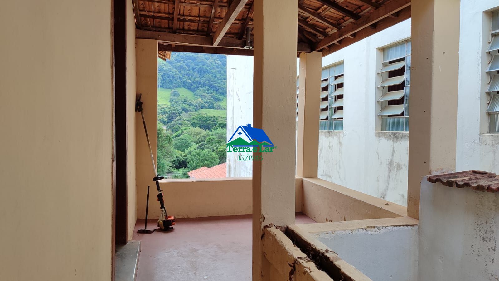 Casa à venda com 3 quartos, 250m² - Foto 14