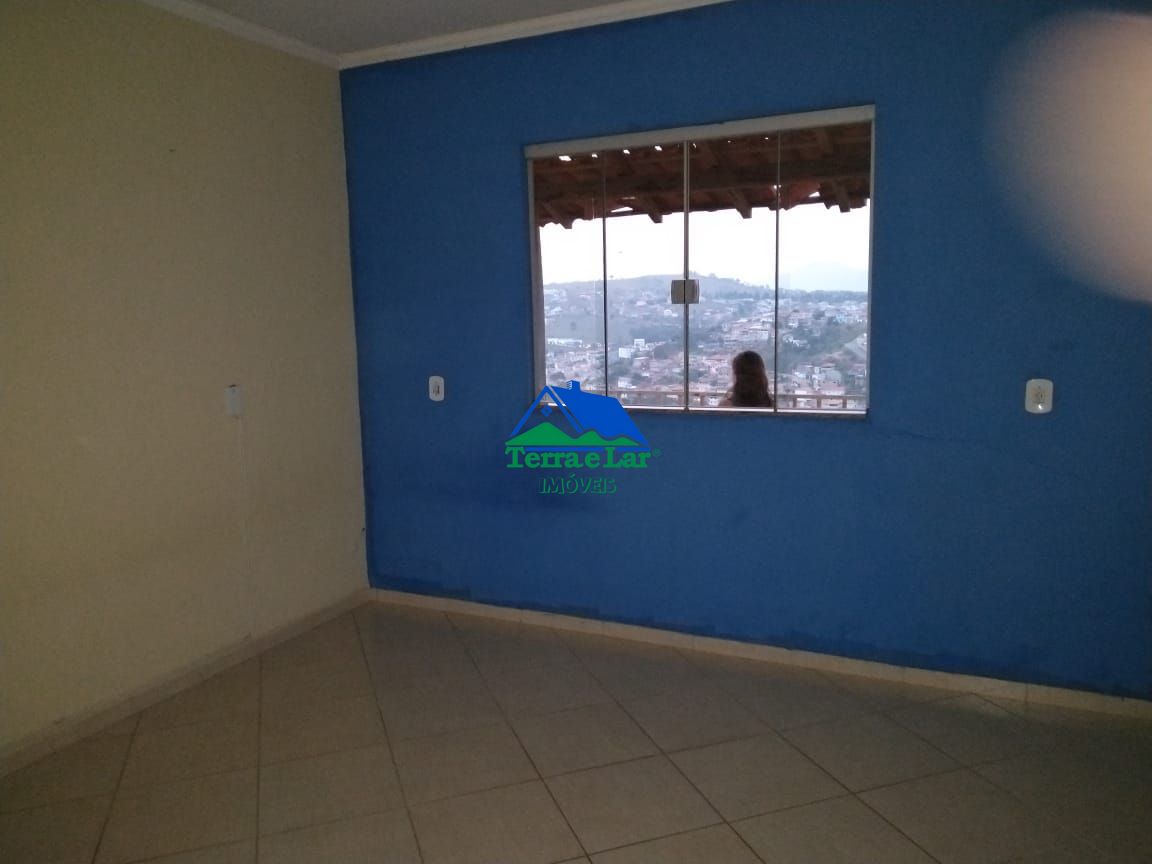 Sobrado de 3 quartos, 180m² no bairro Jardim São Lourenço, em São Lourenço | Eu Corretor