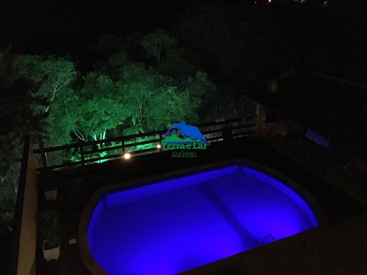 img137366233