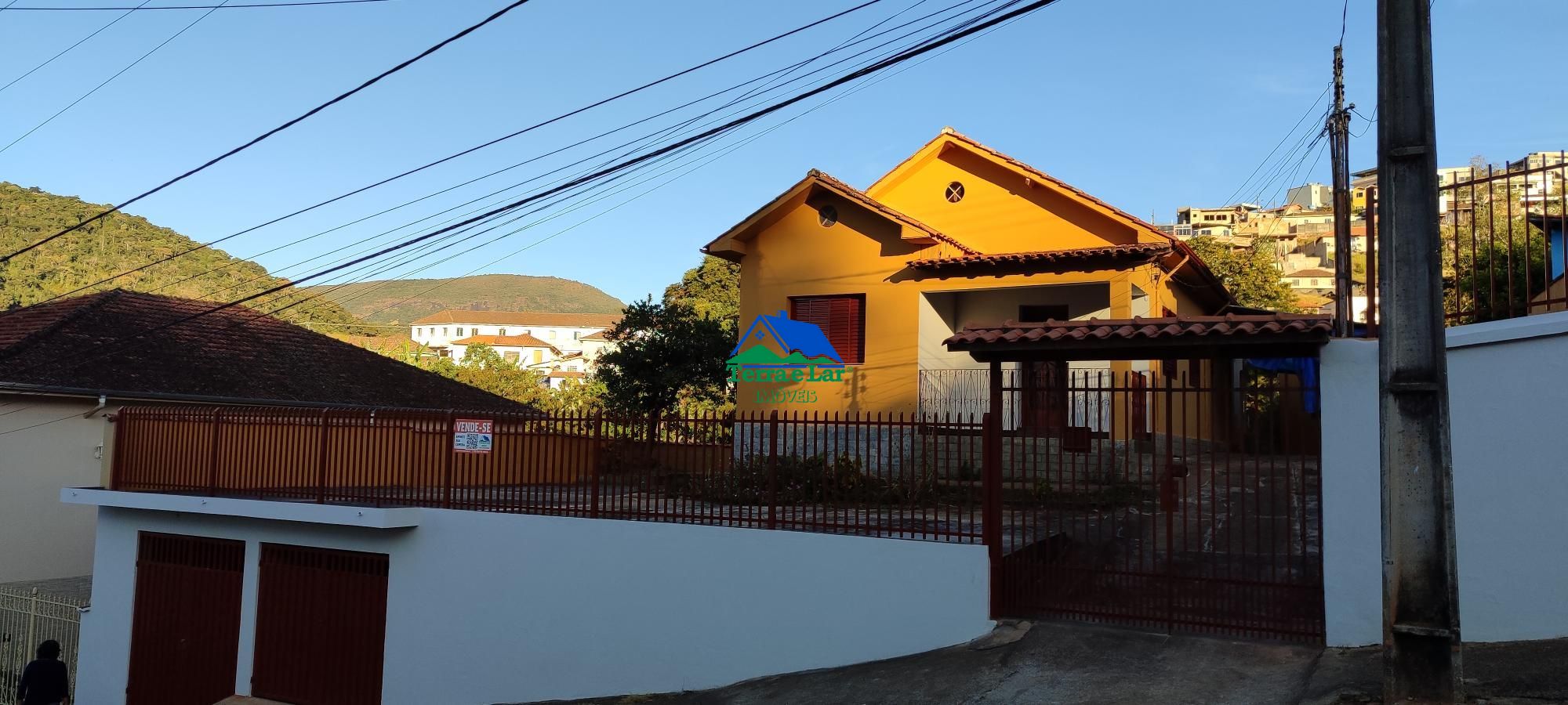 Casa  venda  no Centro - Aiuruoca, MG. Imveis