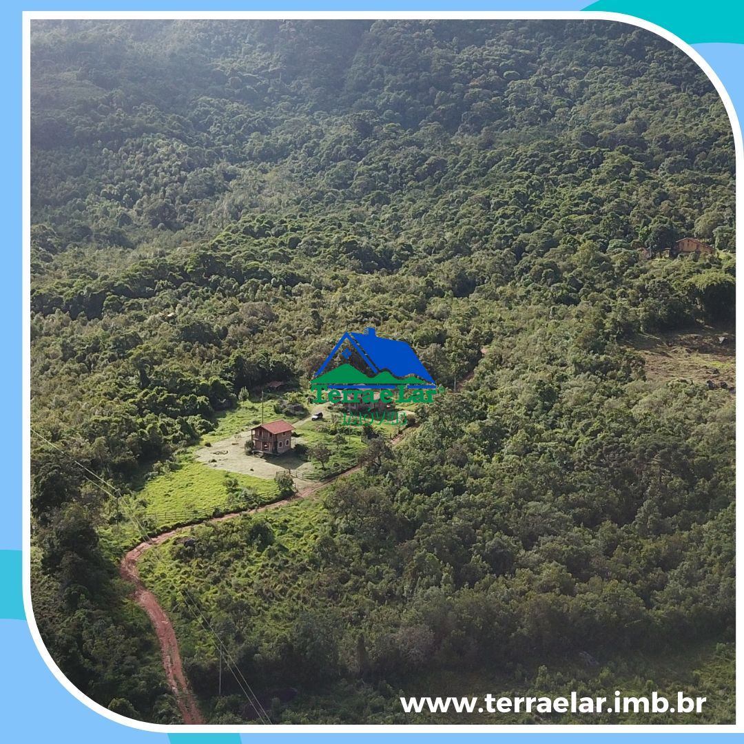 Casa de 3 quartos, no bairro Zona Rural, em Aiuruoca | Eu Corretor