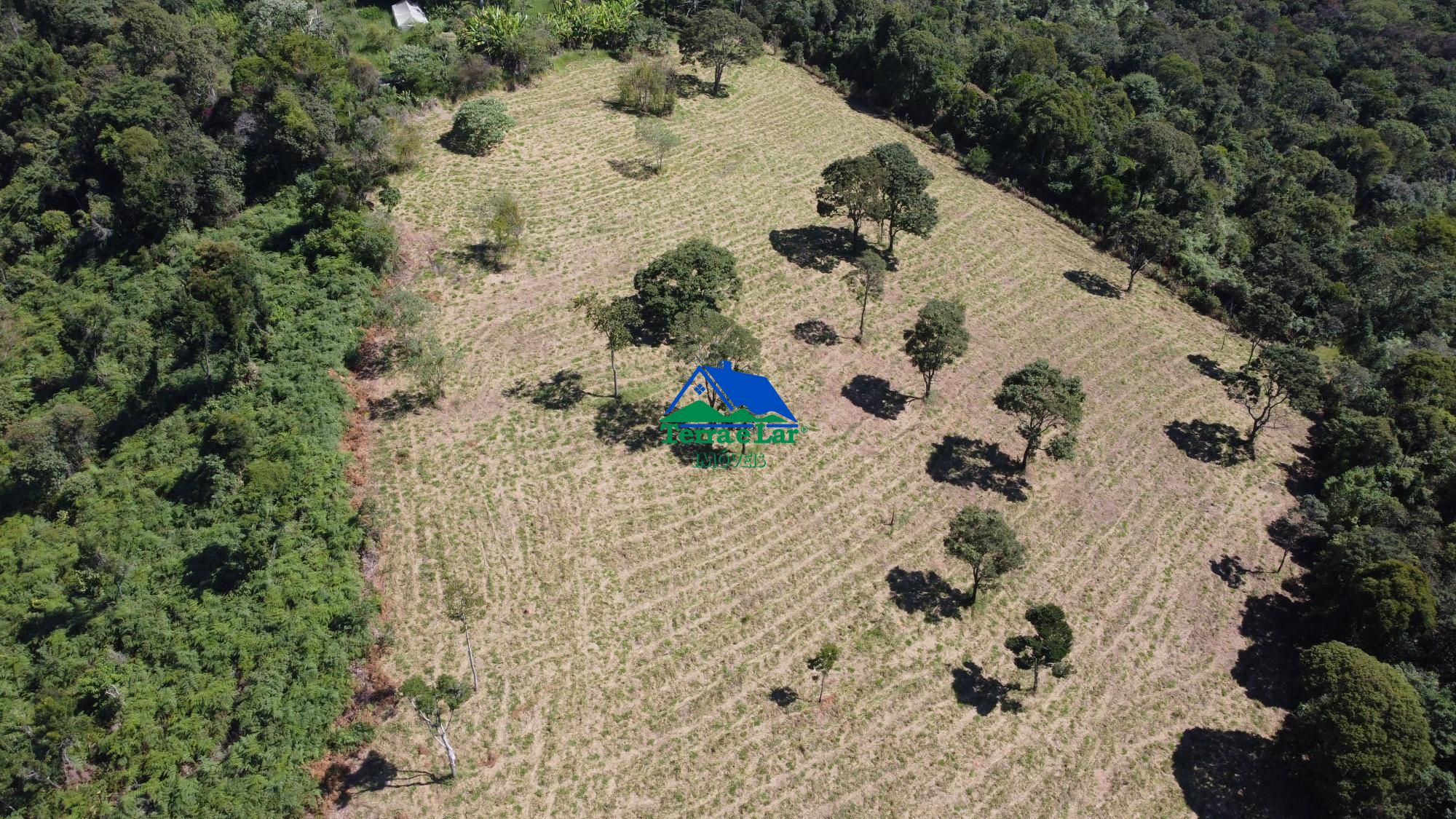 Terreno comercial à venda  no Zona Rural - Aiuruoca, MG. Imóveis