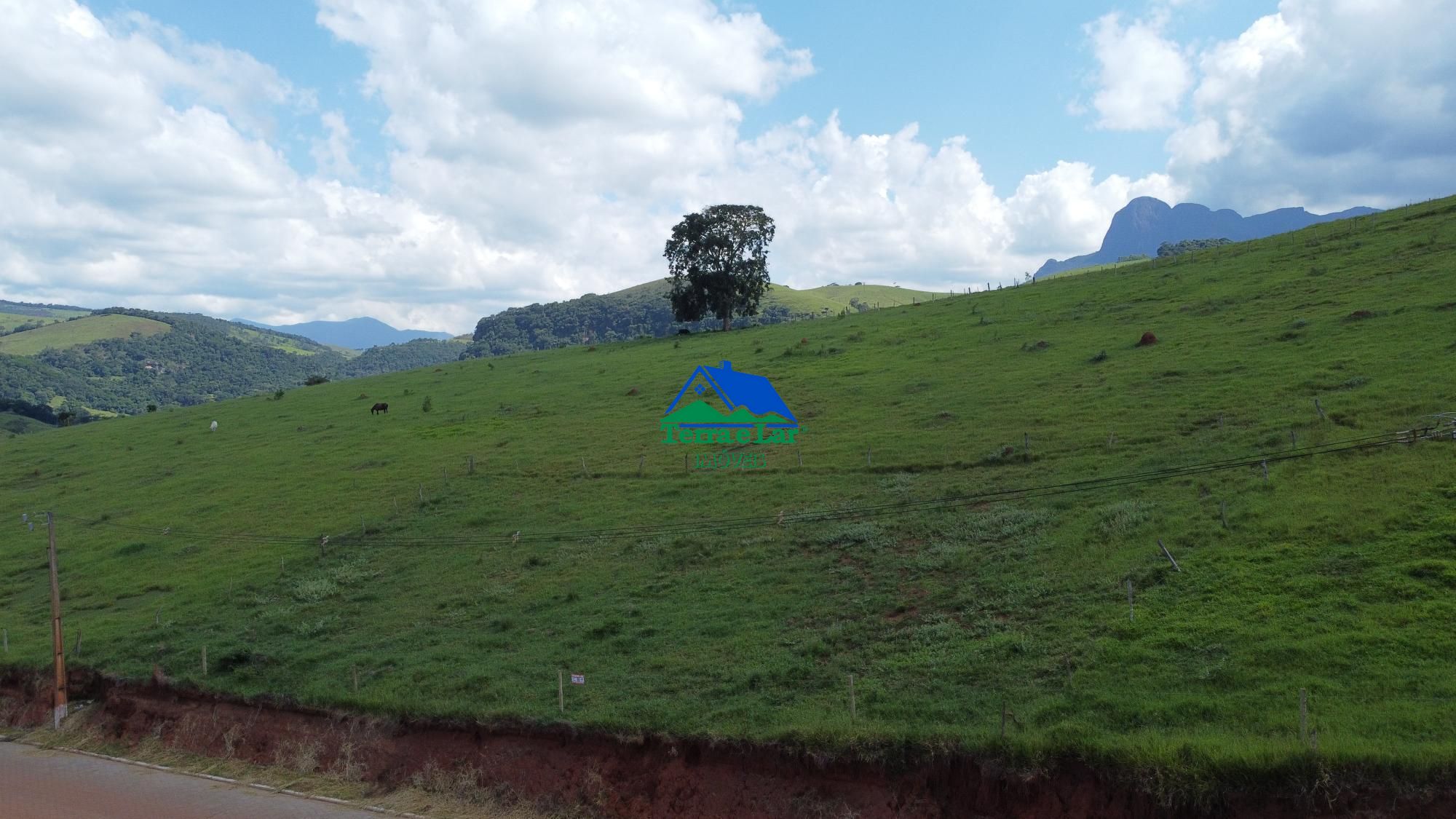 Lote/Terreno de 1000m² no bairro Centro, em Aiuruoca | Eu Corretor