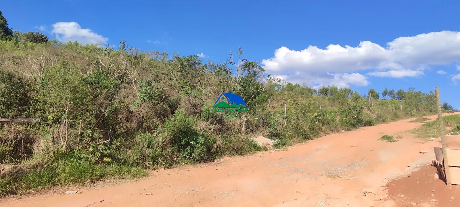 Terreno/Lote à venda  no Centro - Cruzilia, MG. Imóveis