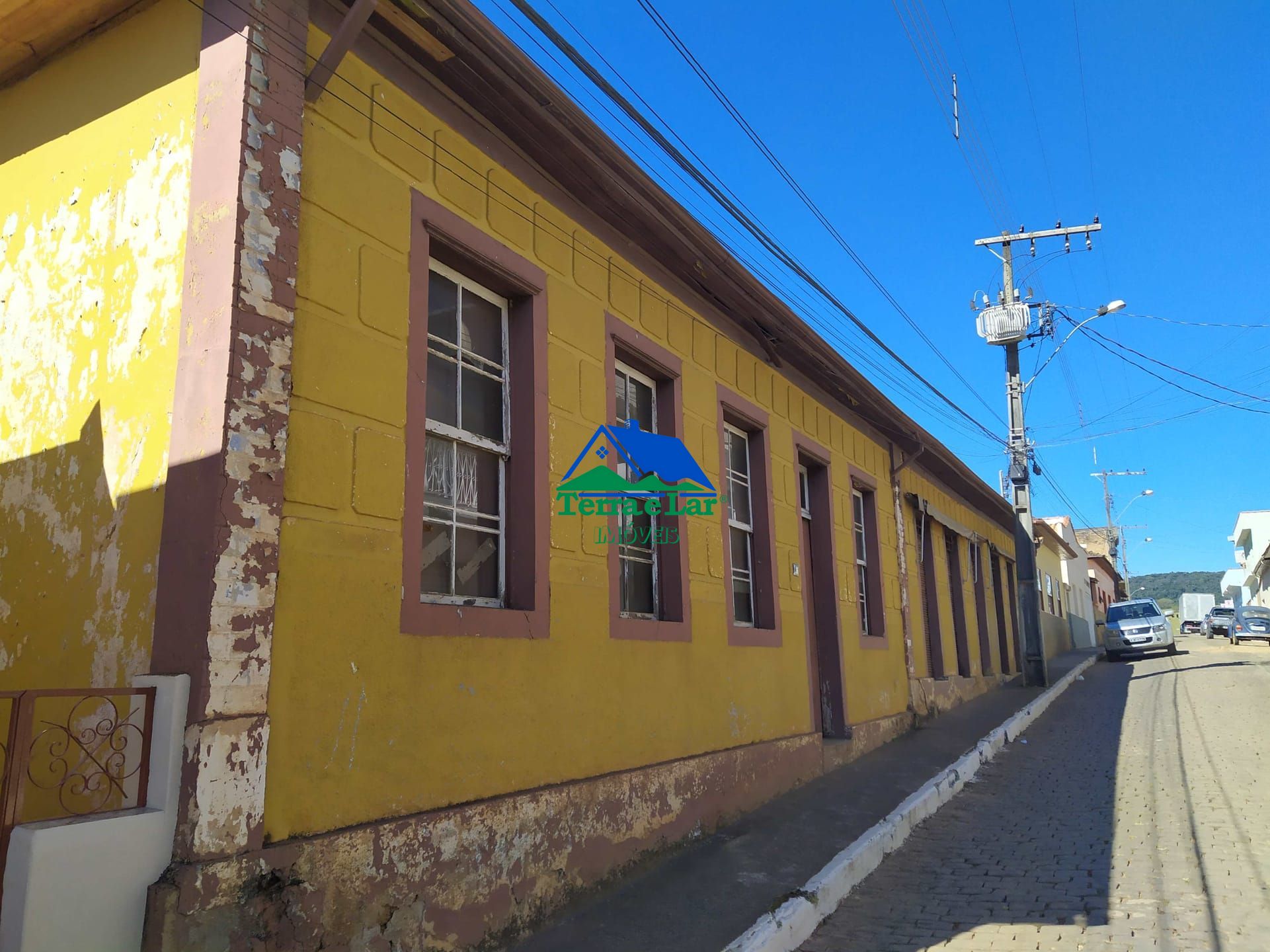 Casa de 3 quartos, 260m² no bairro Centro, em Aiuruoca | Eu Corretor