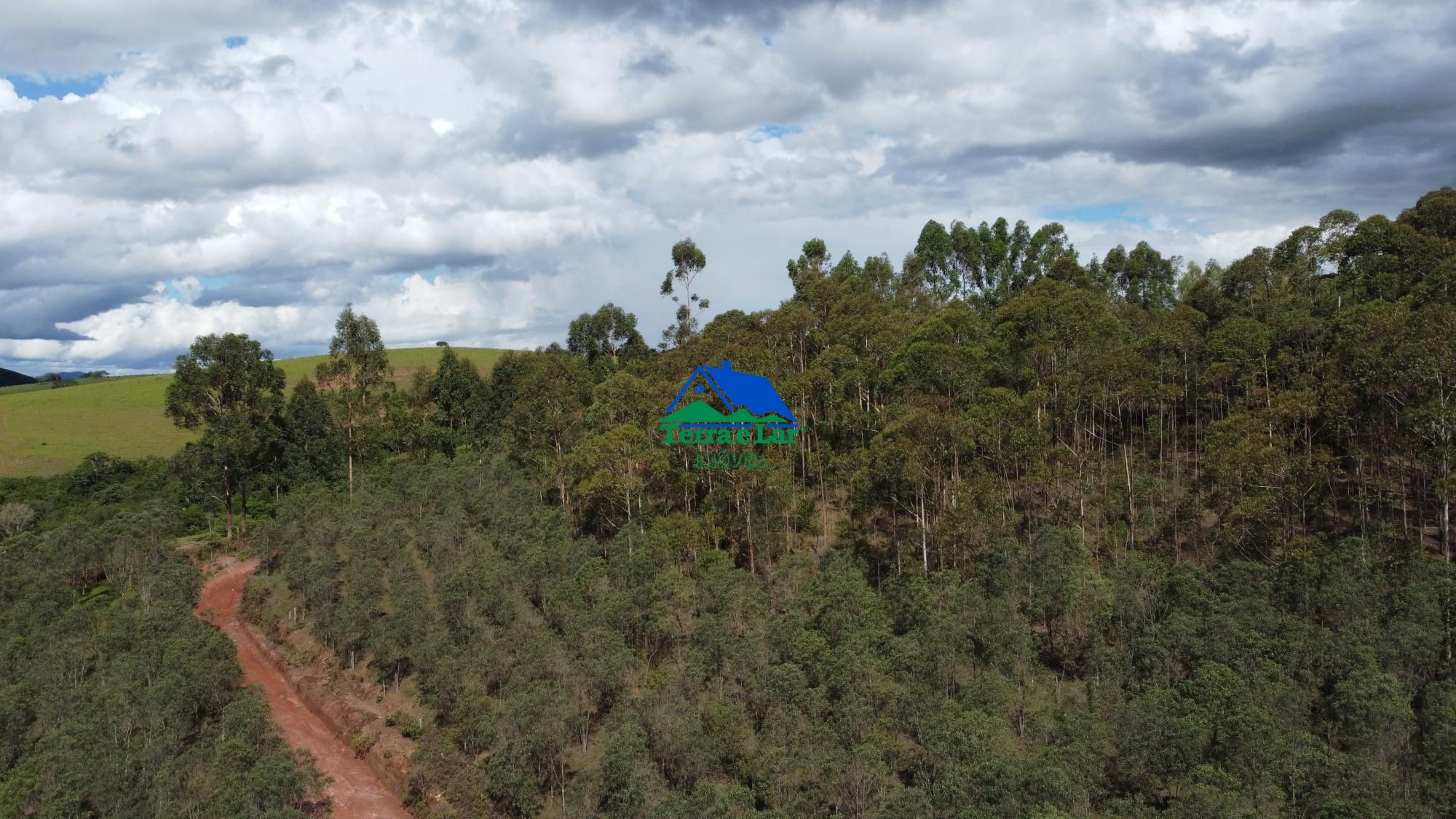 Lote/Terreno de 55000m² no bairro Zona Rural, em Aiuruoca | Eu Corretor