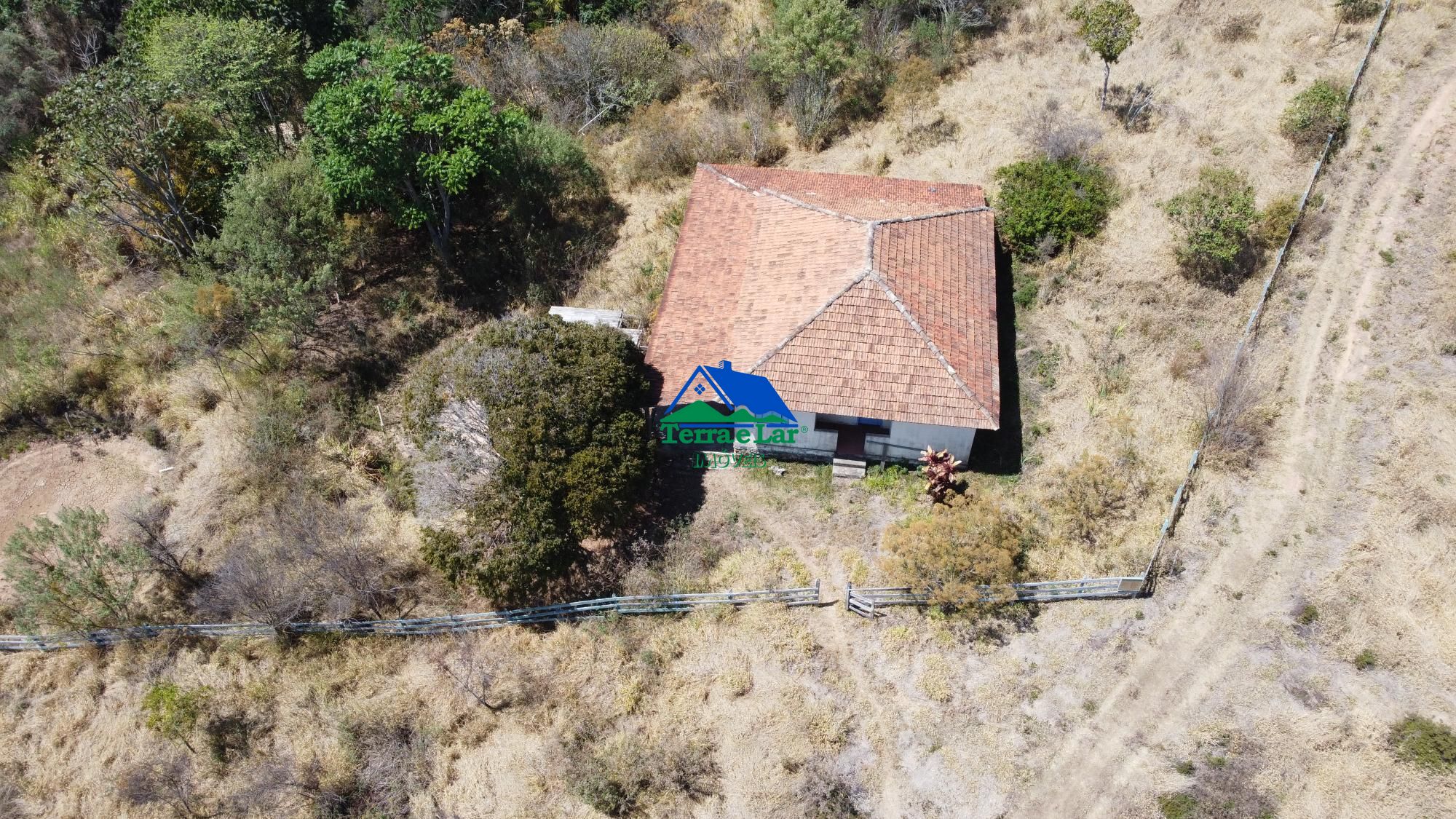 Fazenda à venda com 11 quartos, 10m² - Foto 17