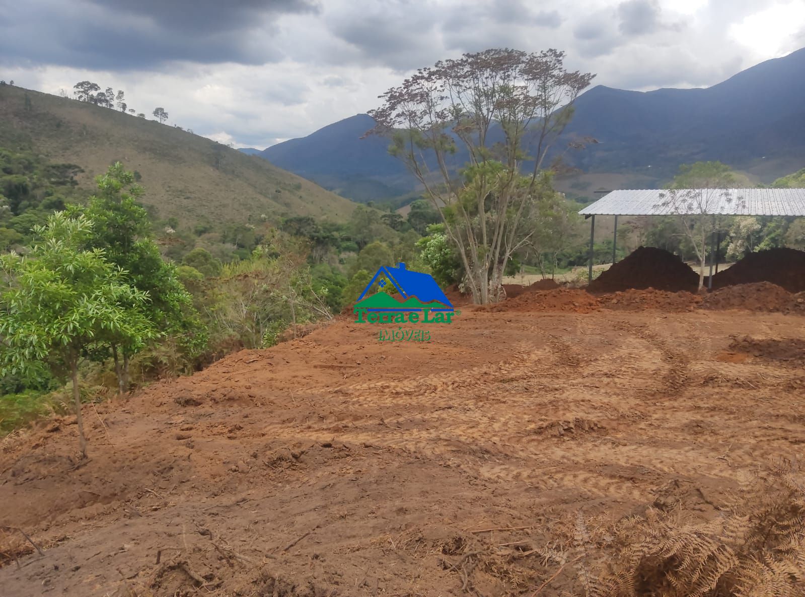 Lote/Terreno Comercial de 17450m² no bairro Zona Rural, em Aiuruoca | Eu Corretor