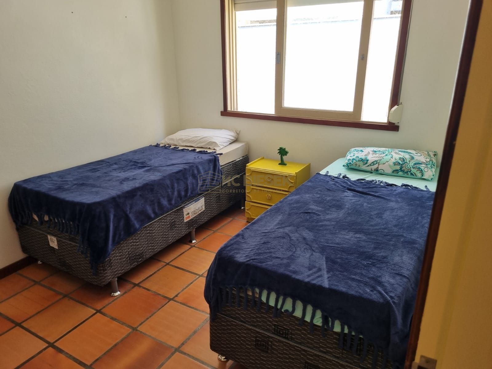 Apartamento à venda com 2 quartos, 70m² - Foto 16