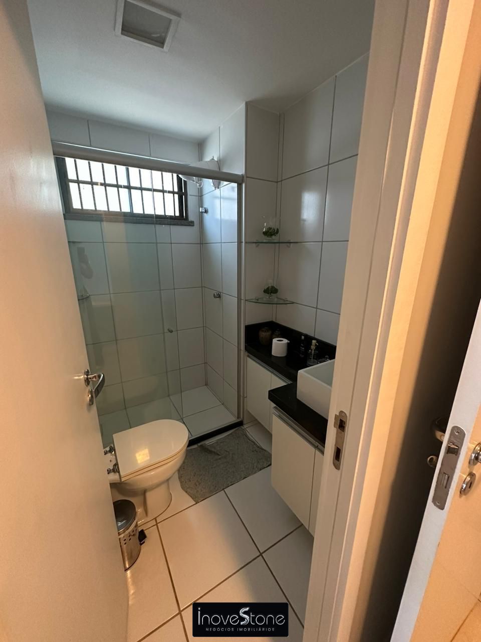 Cobertura duplex 176m² mobiliada no porto das dunas com 3 su