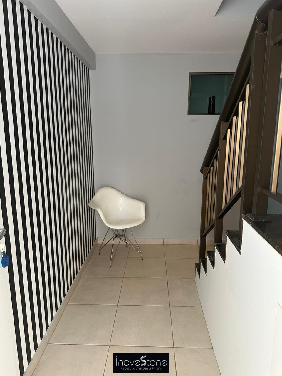 Cobertura duplex 176m² mobiliada no porto das dunas com 3 su