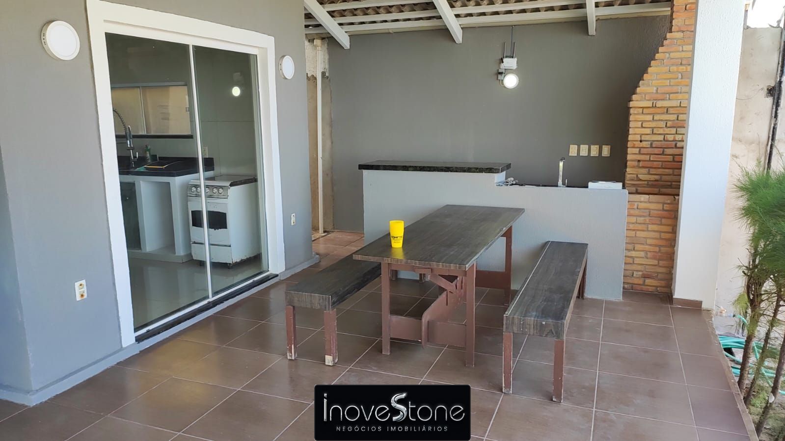Casa à venda com 4 quartos, 270m² - Foto 11
