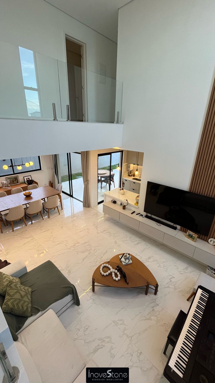 Casa de Condomínio à venda com 4 quartos, 247m² - Foto 19