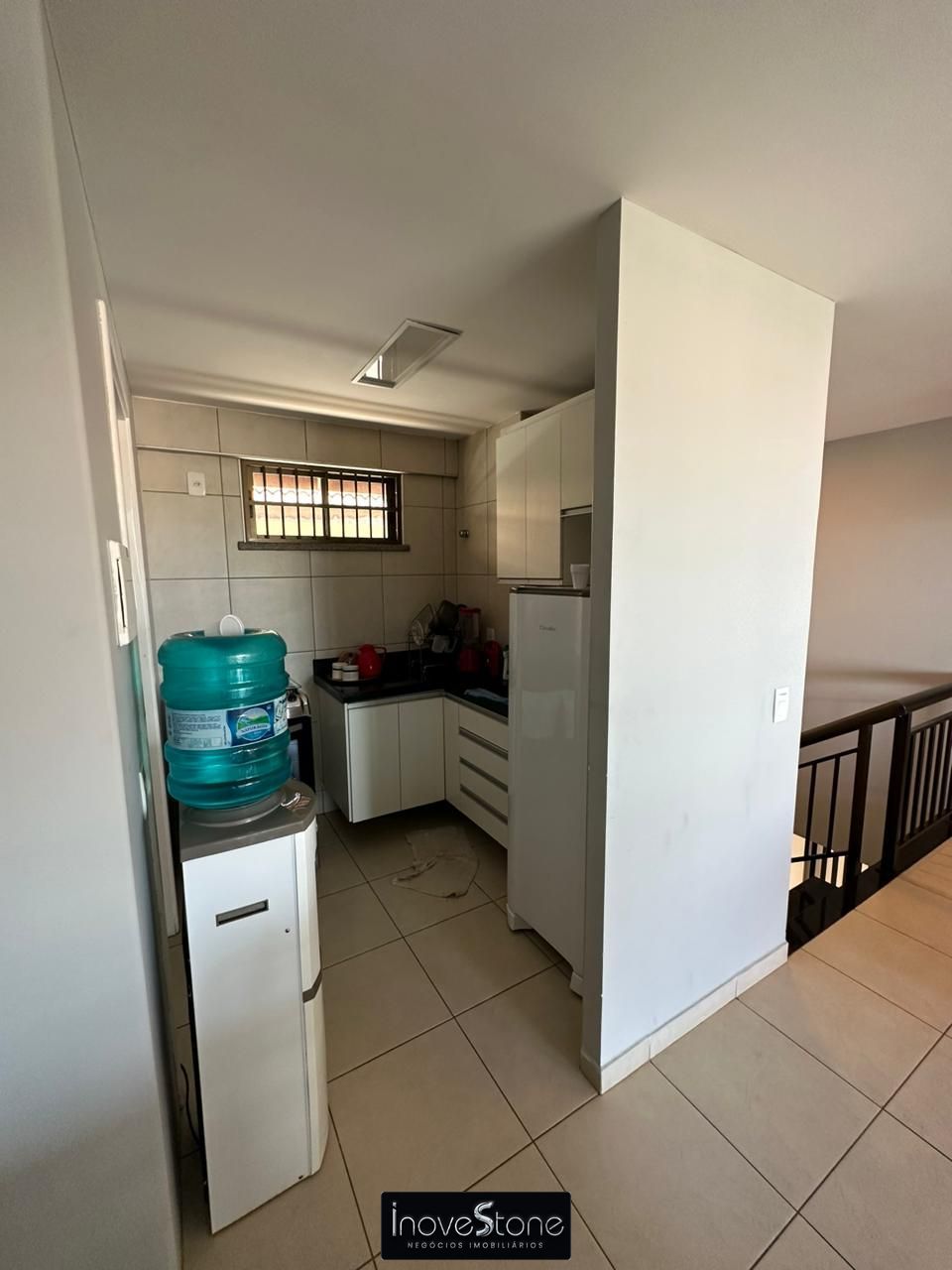 Cobertura duplex 176m² mobiliada no porto das dunas com 3 su