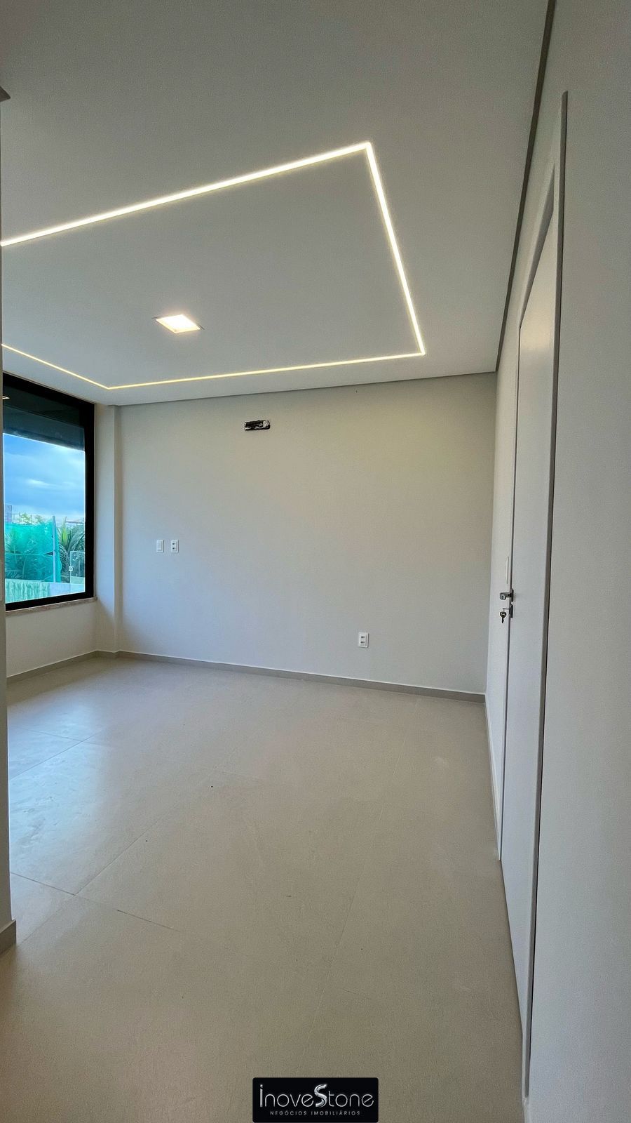 Casa de Condomínio à venda com 4 quartos, 261m² - Foto 15