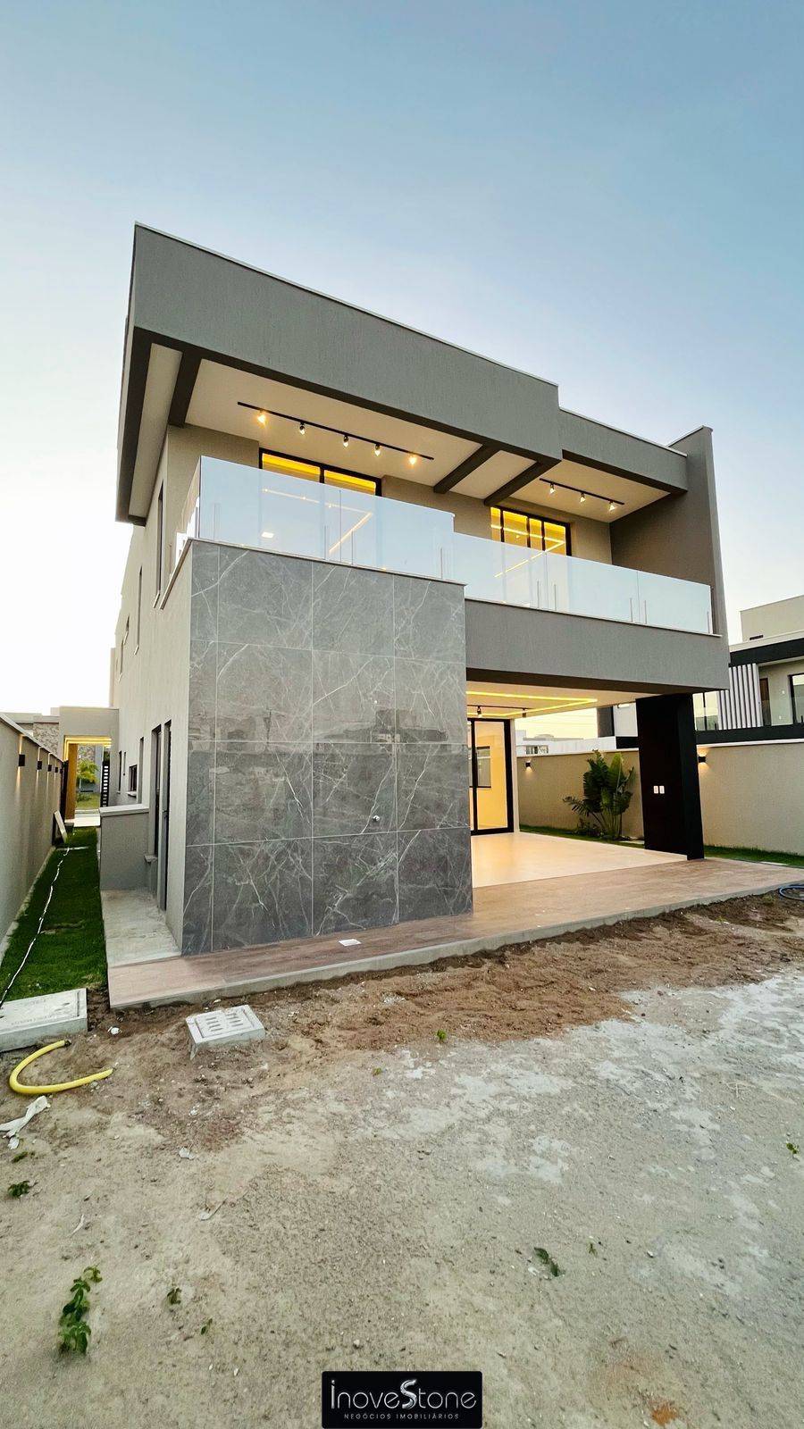 Casa de Condomínio à venda com 6 quartos, 281m² - Foto 25