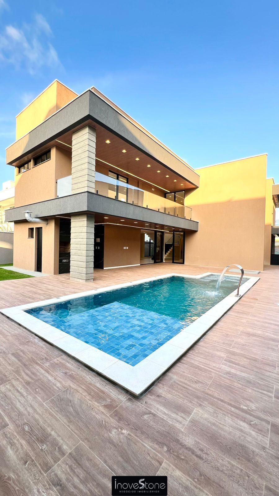 Casa de Condomínio à venda com 4 quartos, 334m² - Foto 6