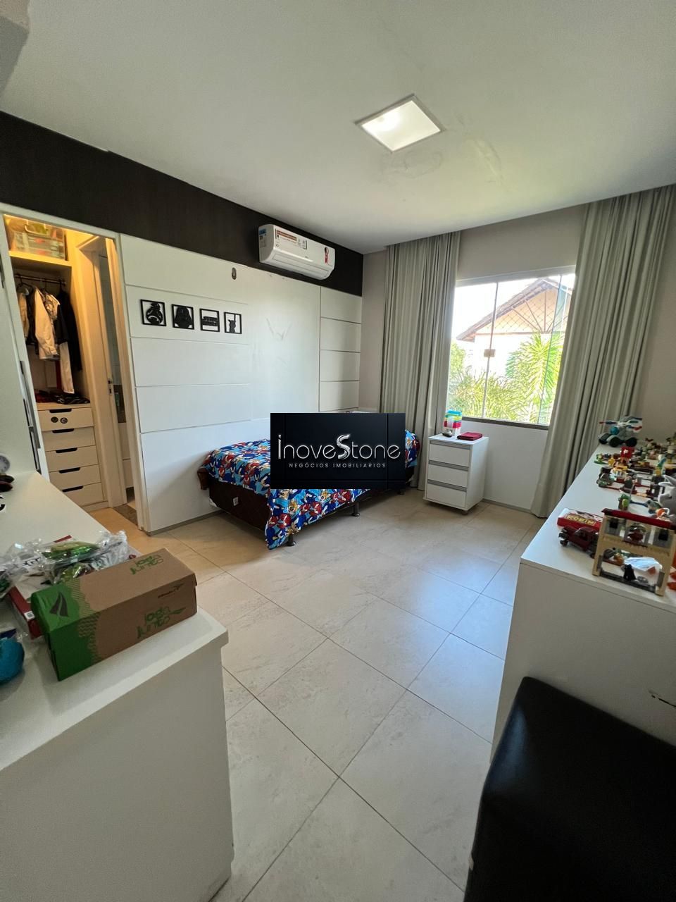 Casa de Condomínio à venda com 3 quartos, 300m² - Foto 18