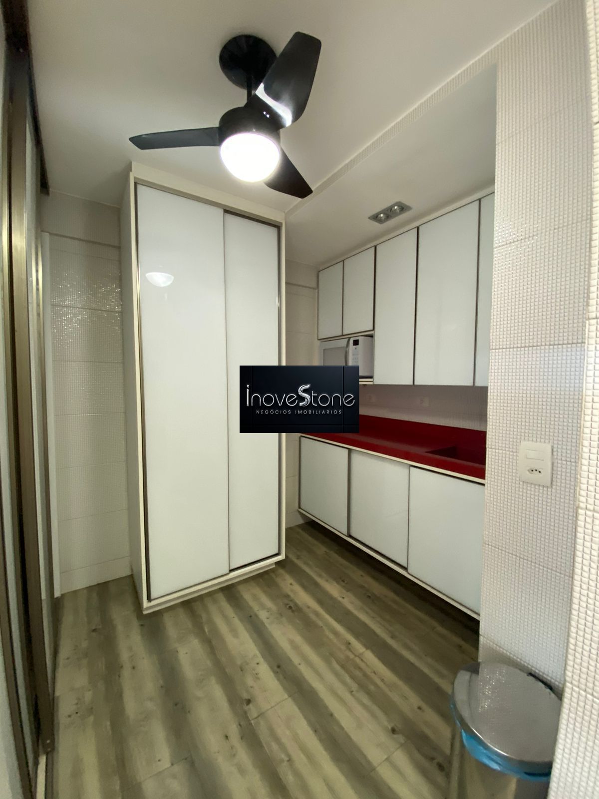 Apartamento à venda com 3 quartos, 130m² - Foto 12