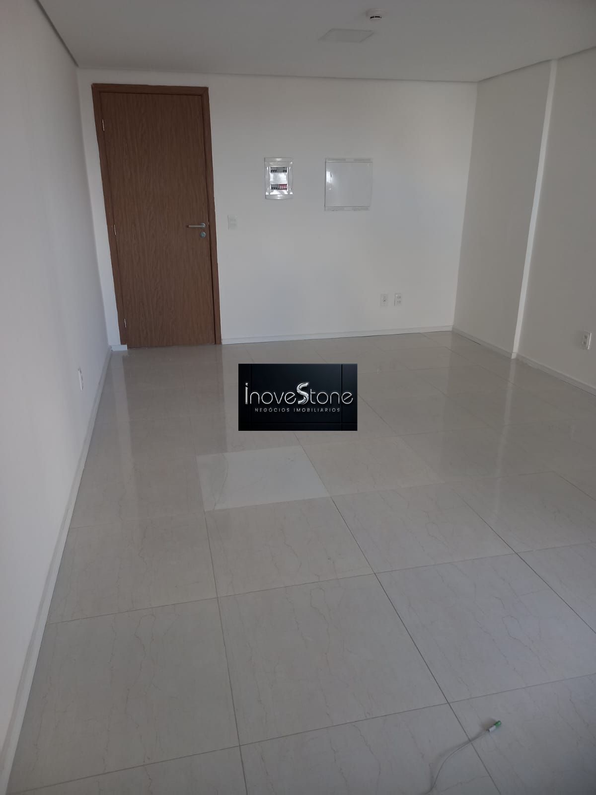 Conjunto Comercial-Sala à venda com 1 quarto, 31m² - Foto 6