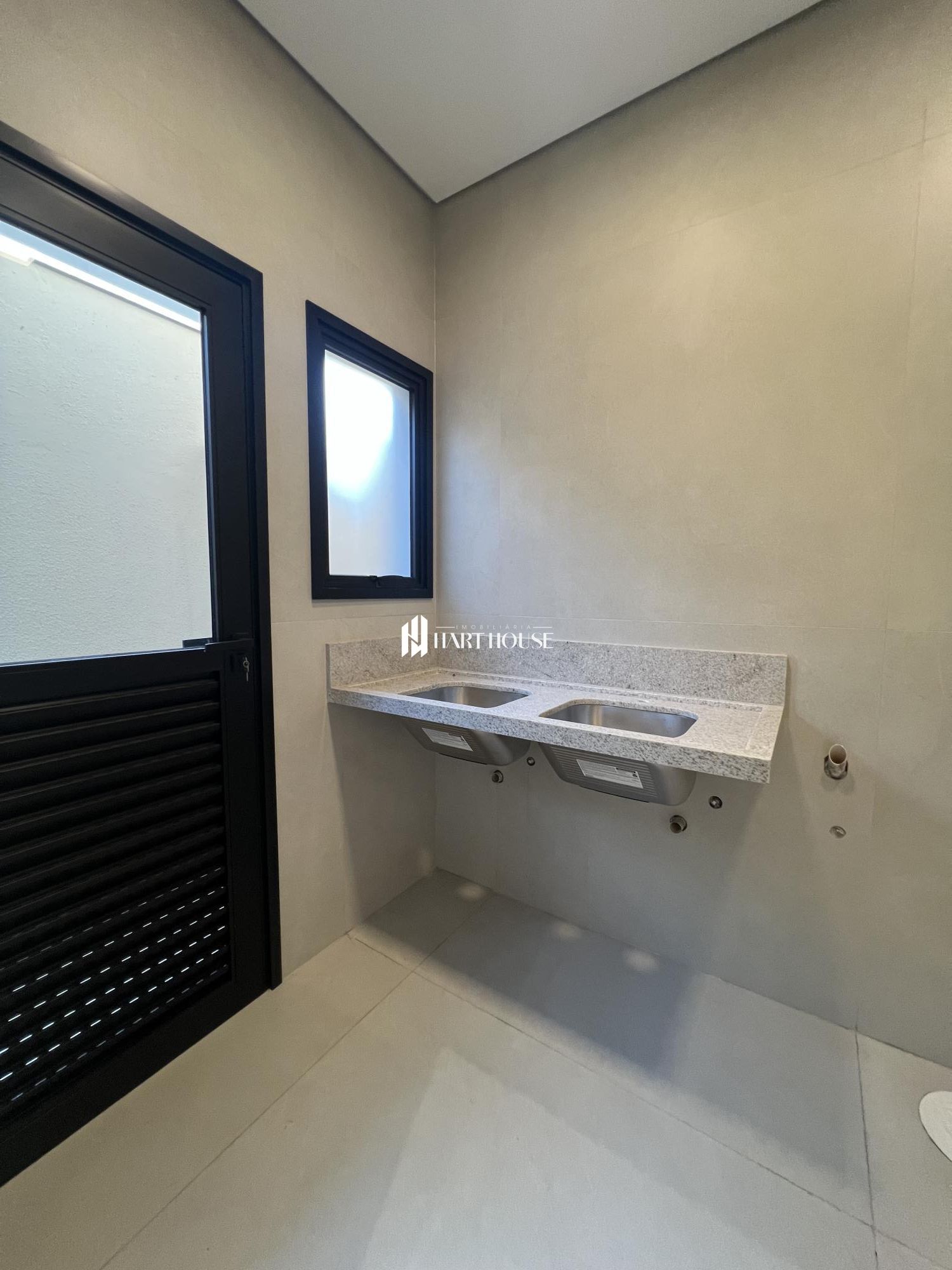Casa em condomínio com 3 Dormitórios à venda, 250 m² por R$ 3.800.000,00 Casa em condomínio com 3 Dormitórios à venda, 250 m² por R$ 3.800.000,00