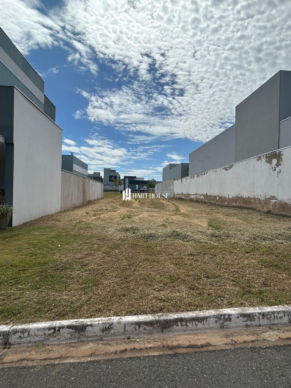 Terreno/Lote à venda  no Condomínio Primor das Torres - Cuiabá, MT. Imóveis