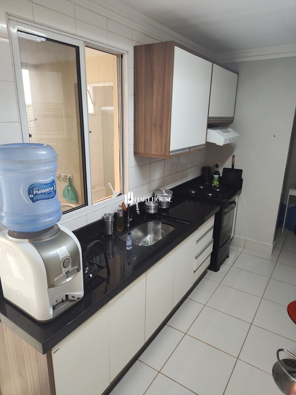 Casa em condomínio com 3 Dormitórios à venda, 220 m² por R$ 910.000,00 Casa em condomínio com 3 Dormitórios à venda, 220 m² por R$ 910.000,00