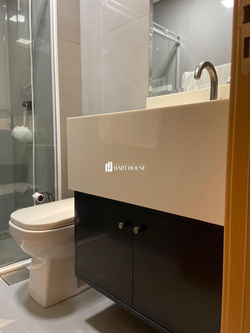 Casa em condomínio com 3 Dormitórios à venda, 220 m² por R$ 910.000,00 Casa em condomínio com 3 Dormitórios à venda, 220 m² por R$ 910.000,00