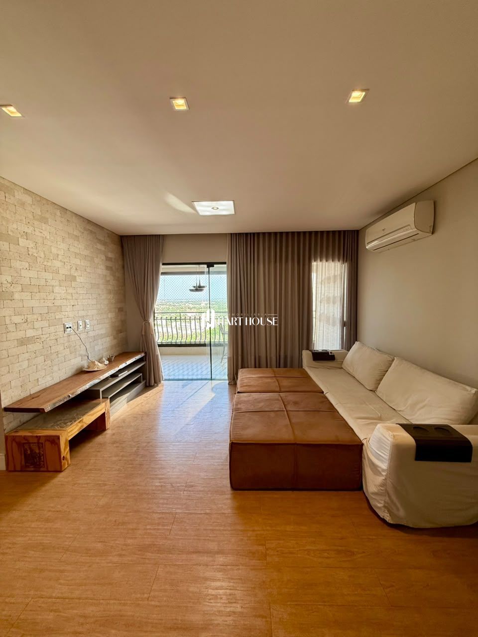 Apartamento com 3 Dormitórios à venda, 148 m² por R$ 999.000,00 Apartamento com 3 Dormitórios à venda, 148 m² por R$ 999.000,00