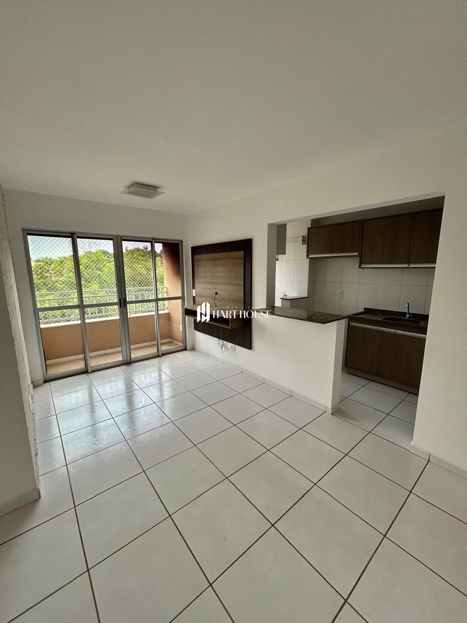 Apartamento para alugar  no Despraiado - Cuiabá, MT. Imóveis