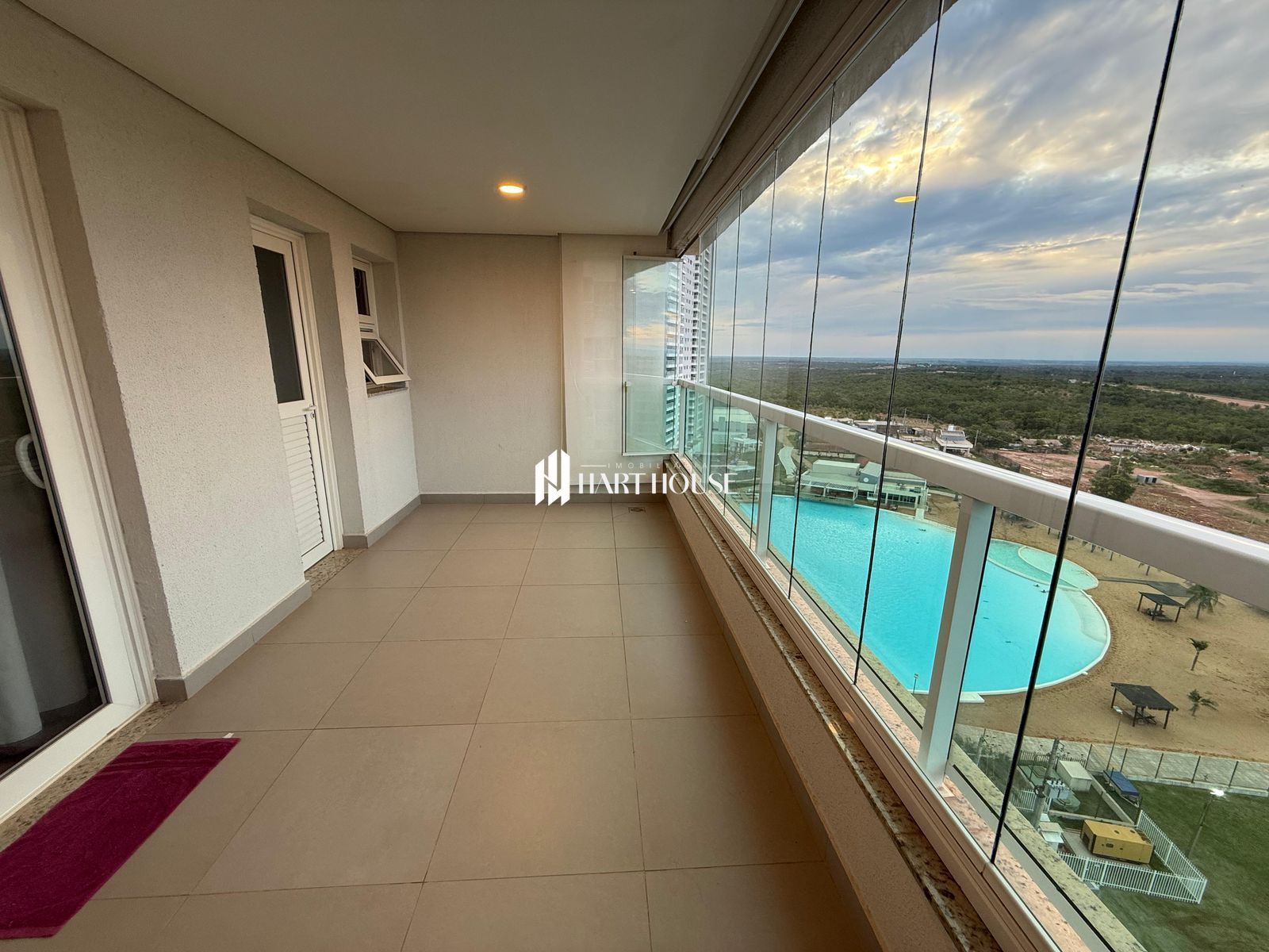 Apartamento com 2 Dormitórios para alugar, 138 m² por R$ 5.900,00 Apartamento com 2 Dormitórios para alugar, 138 m² por R$ 5.900,00