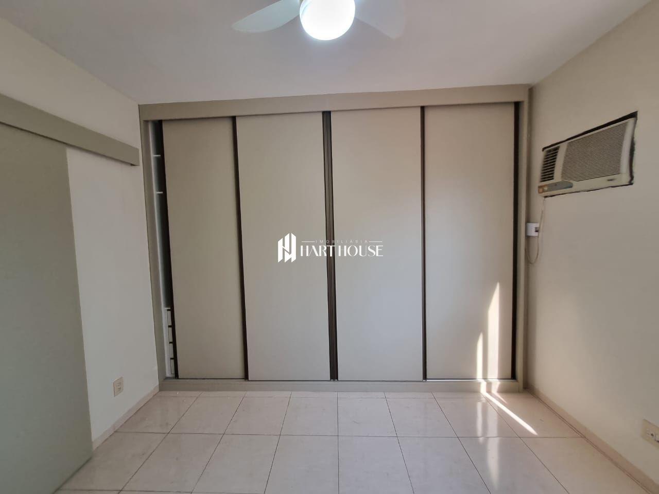 Apartamento com 2 Dormitórios para alugar, 102 m² por R$ 3.000,00 Apartamento com 2 Dormitórios para alugar, 102 m² por R$ 3.000,00