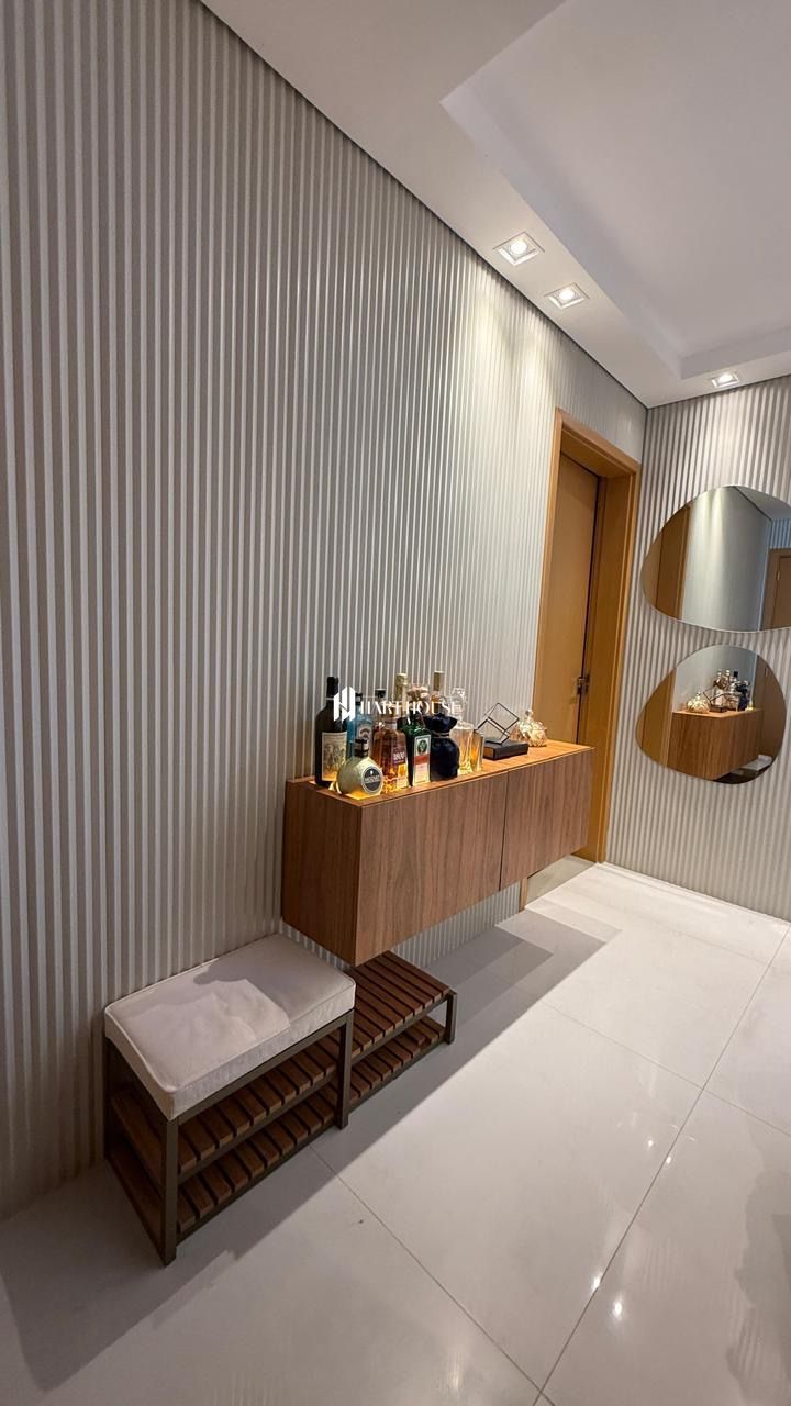 Apartamento com 3 Dormitórios à venda, 119 m² por R$ 1.400.000,00 Apartamento com 3 Dormitórios à venda, 119 m² por R$ 1.400.000,00