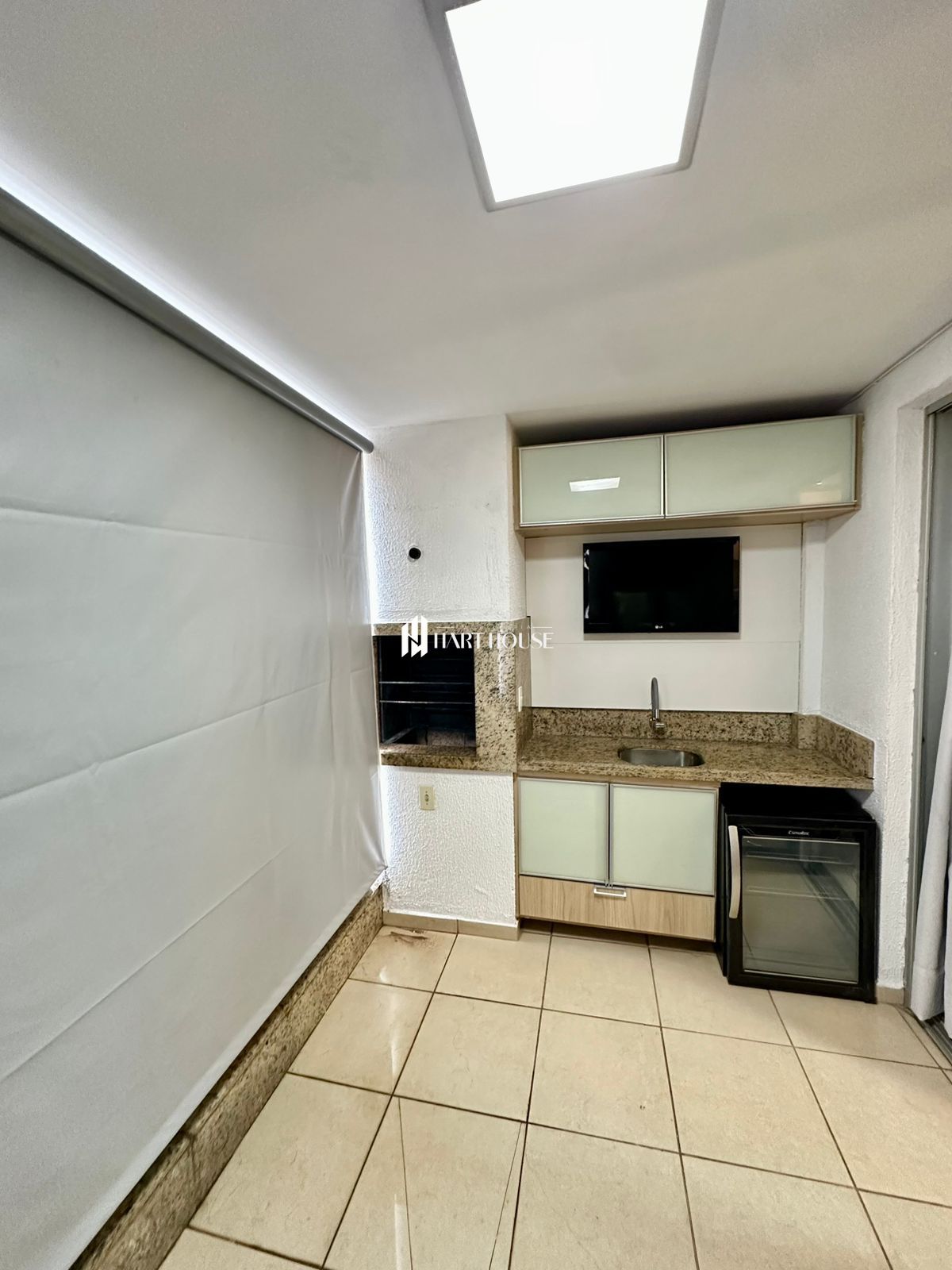 Apartamento com 3 Dormitórios para alugar, 106 m² por R$ 5.680,00 Apartamento com 3 Dormitórios para alugar, 106 m² por R$ 5.680,00