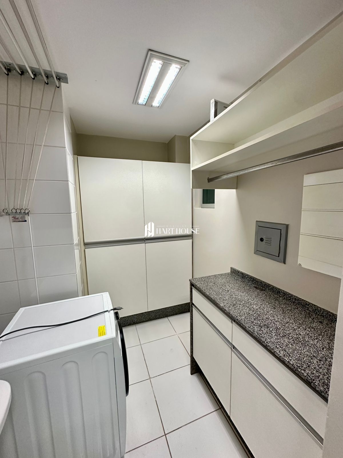 Apartamento com 3 Dormitórios para alugar, 106 m² por R$ 5.680,00 Apartamento com 3 Dormitórios para alugar, 106 m² por R$ 5.680,00