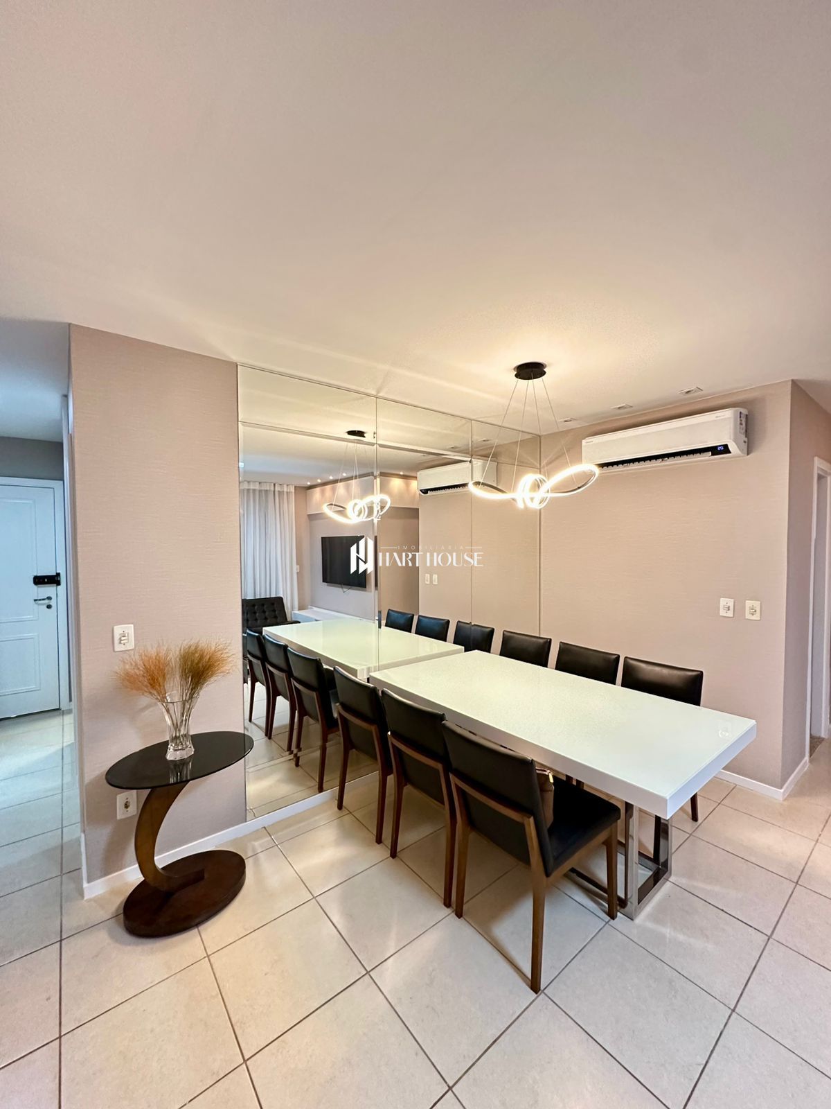 Apartamento com 3 Dormitórios para alugar, 106 m² por R$ 5.680,00 Apartamento com 3 Dormitórios para alugar, 106 m² por R$ 5.680,00