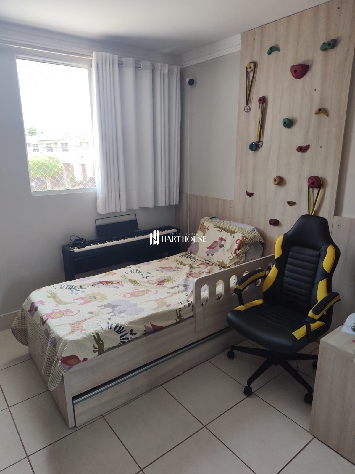 Casa em condomínio com 3 Dormitórios à venda, 220 m² por R$ 910.000,00 Casa em condomínio com 3 Dormitórios à venda, 220 m² por R$ 910.000,00