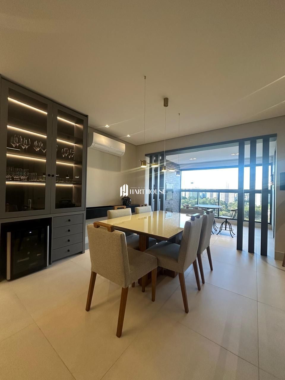 Apartamento com 3 Dormitórios à venda, 132 m² por R$ 1.900.000,00 Apartamento com 3 Dormitórios à venda, 132 m² por R$ 1.900.000,00