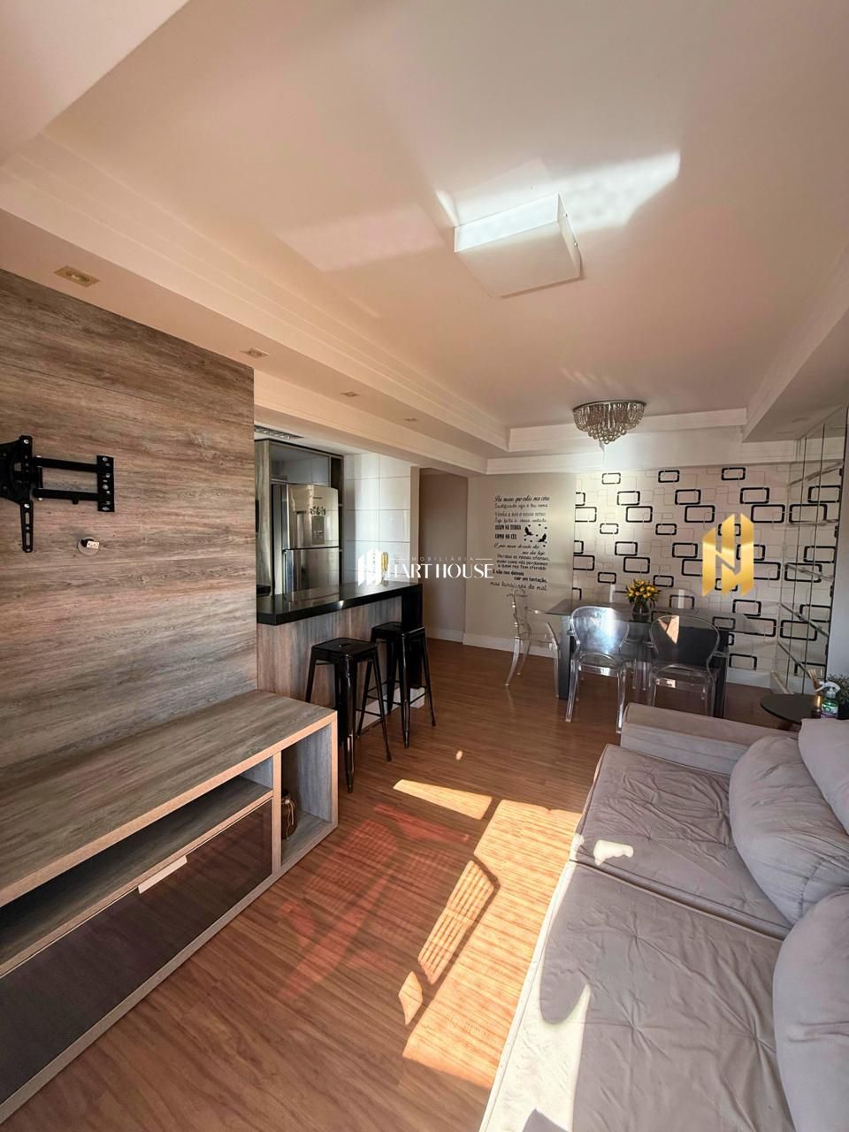 Apartamento com 3 Dormitórios à venda, 89 m² por R$ 850.000,00 Apartamento com 3 Dormitórios à venda, 89 m² por R$ 850.000,00