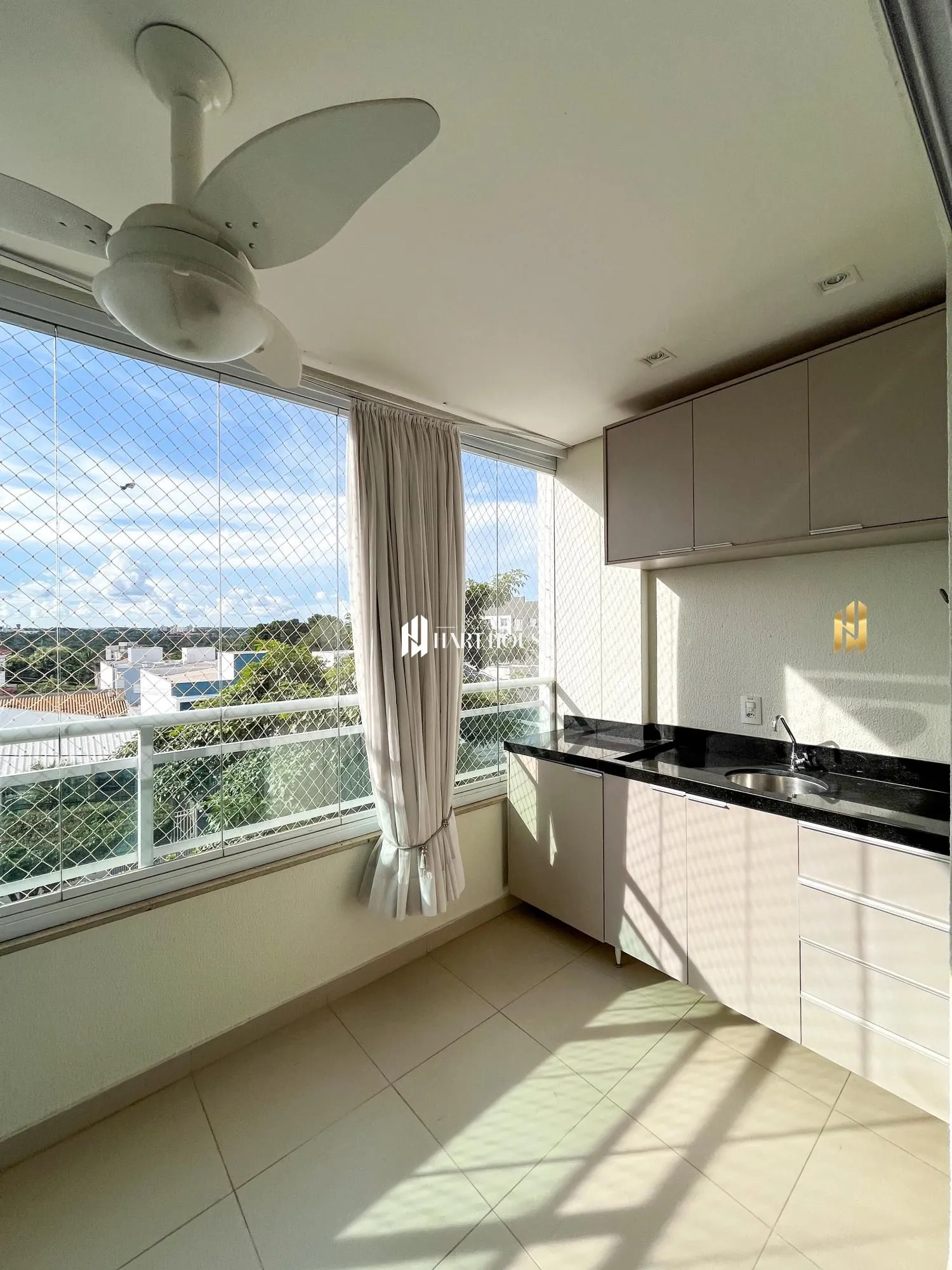Apartamento com 3 Dormitórios à venda, 98 m² por R$ 750.000,00 Apartamento com 3 Dormitórios à venda, 98 m² por R$ 750.000,00