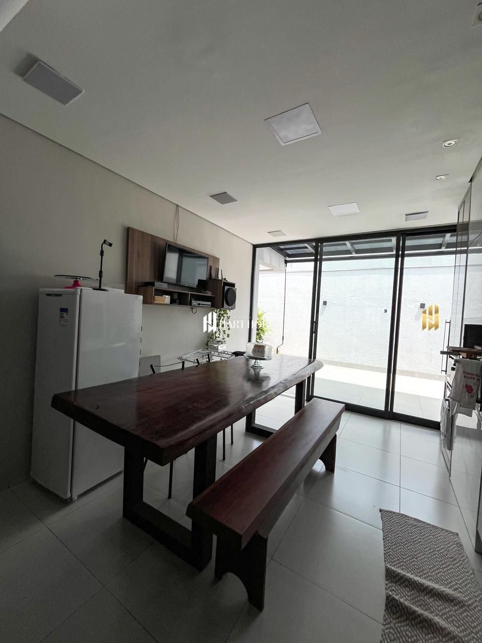 Casa em condomínio com 3 Dormitórios à venda, 160 m² por R$ 680.000,00 Casa em condomínio com 3 Dormitórios à venda, 160 m² por R$ 680.000,00