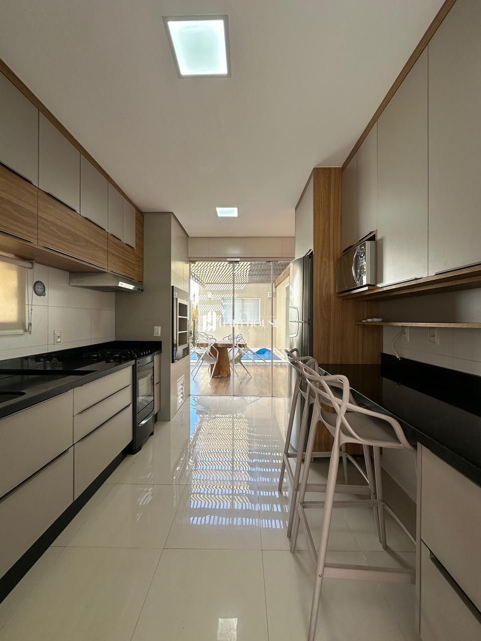 Casa em condomínio com 3 Dormitórios para alugar, 140 m² por R$ 9.165,00 Casa em condomínio com 3 Dormitórios para alugar, 140 m² por R$ 9.165,00