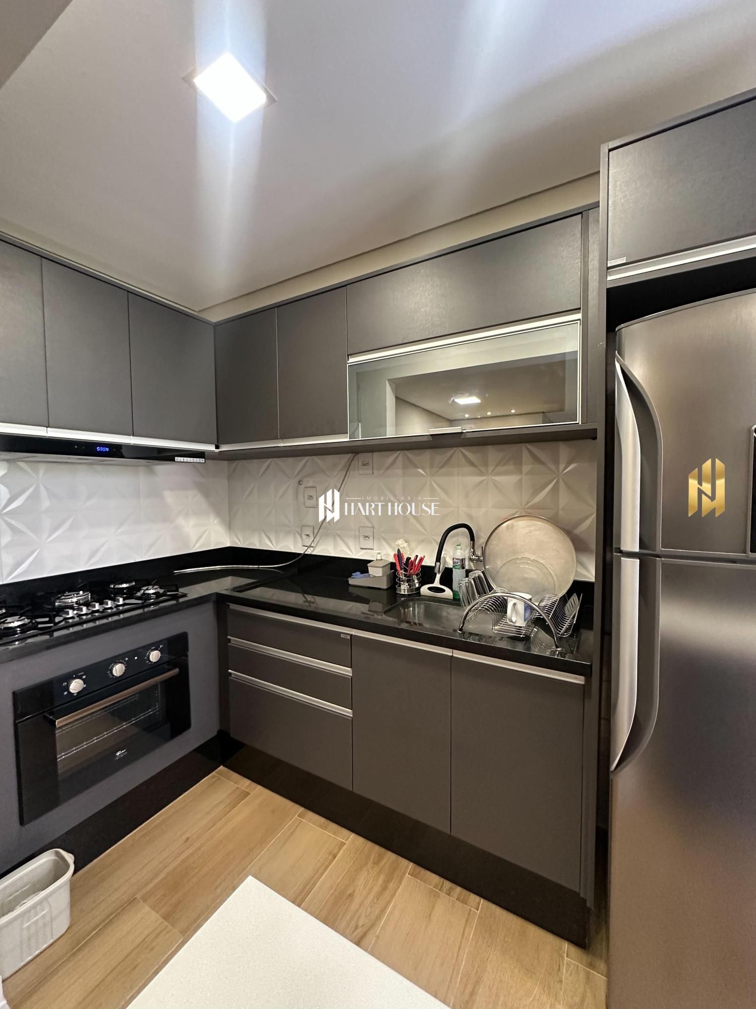 Apartamento com 2 Dormitórios à venda, 50 m² por R$ 358.000,00 Apartamento com 2 Dormitórios à venda, 50 m² por R$ 358.000,00